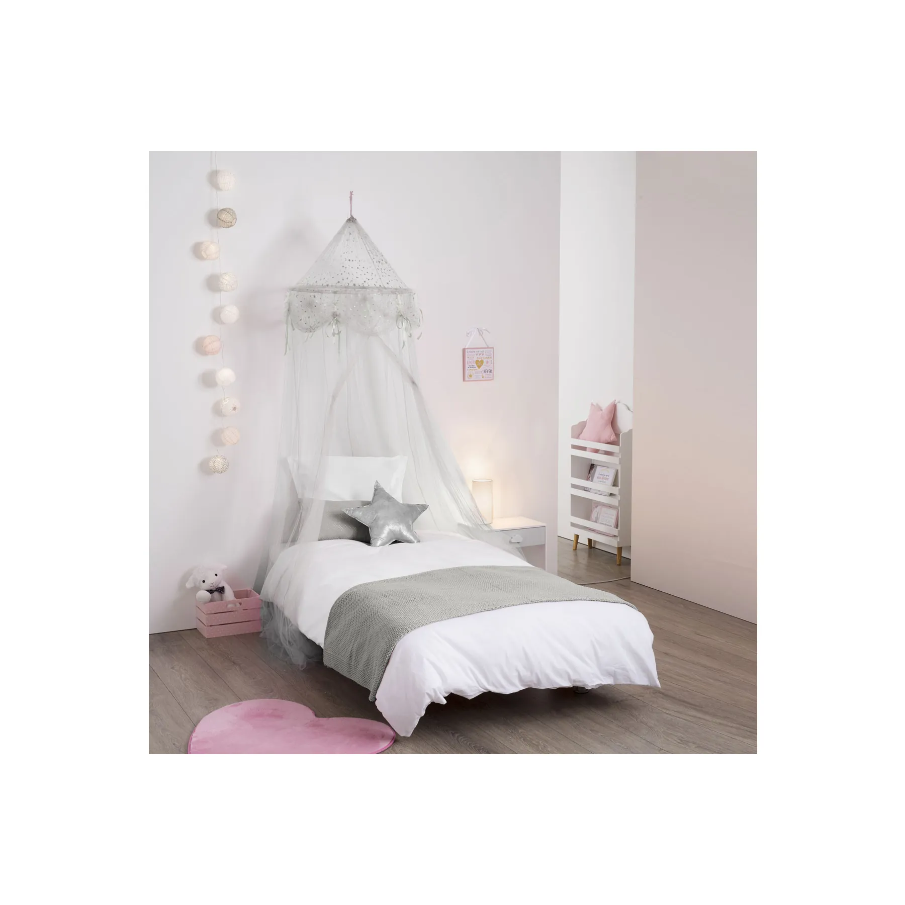 PRINCESS GREY CANOPY