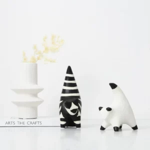 HAND PAINTED CAT ORNAMENT -B