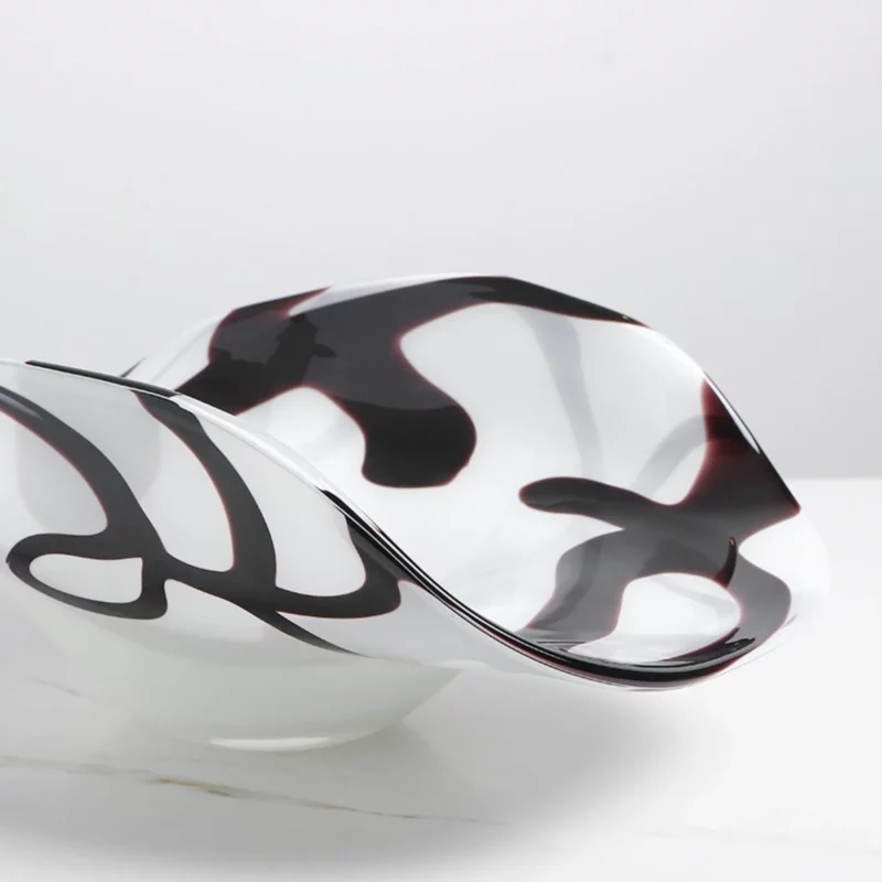 BLACK LINE FRUIT BOWL