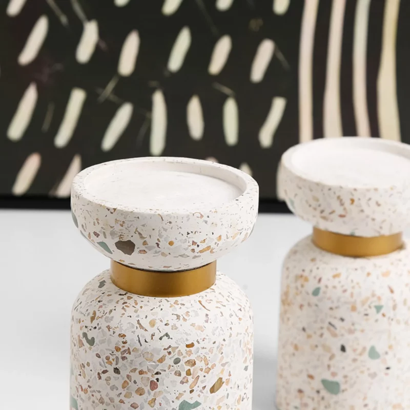 GOLD RING CANDLE HOLDER B