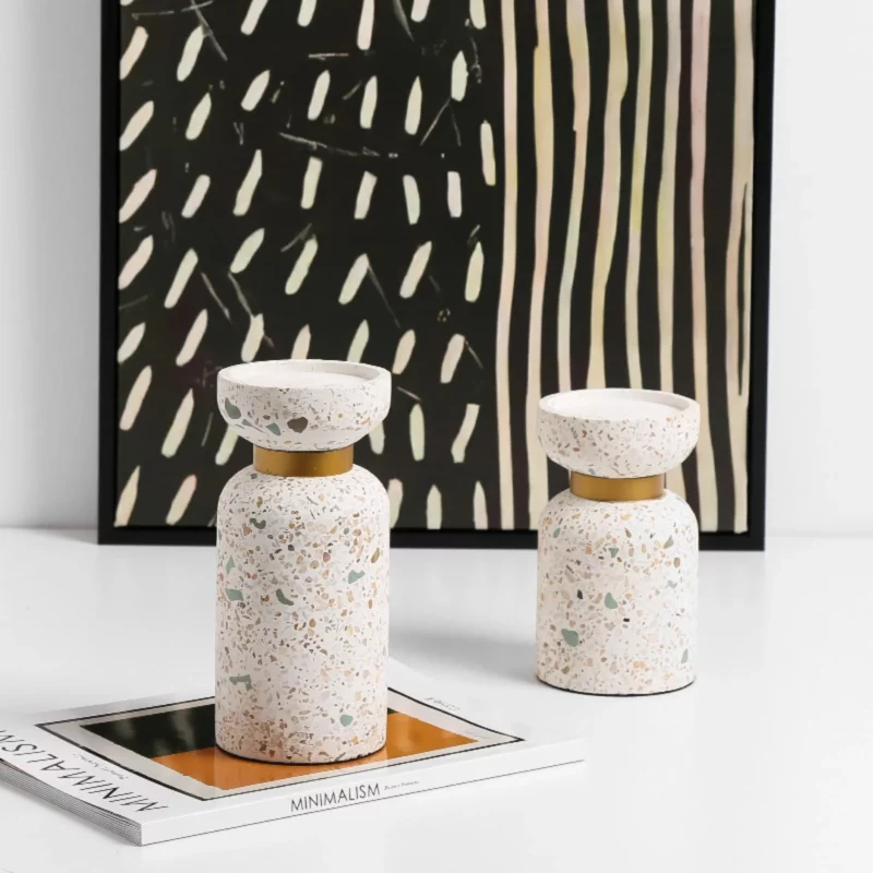 GOLD RING CANDLE HOLDER B