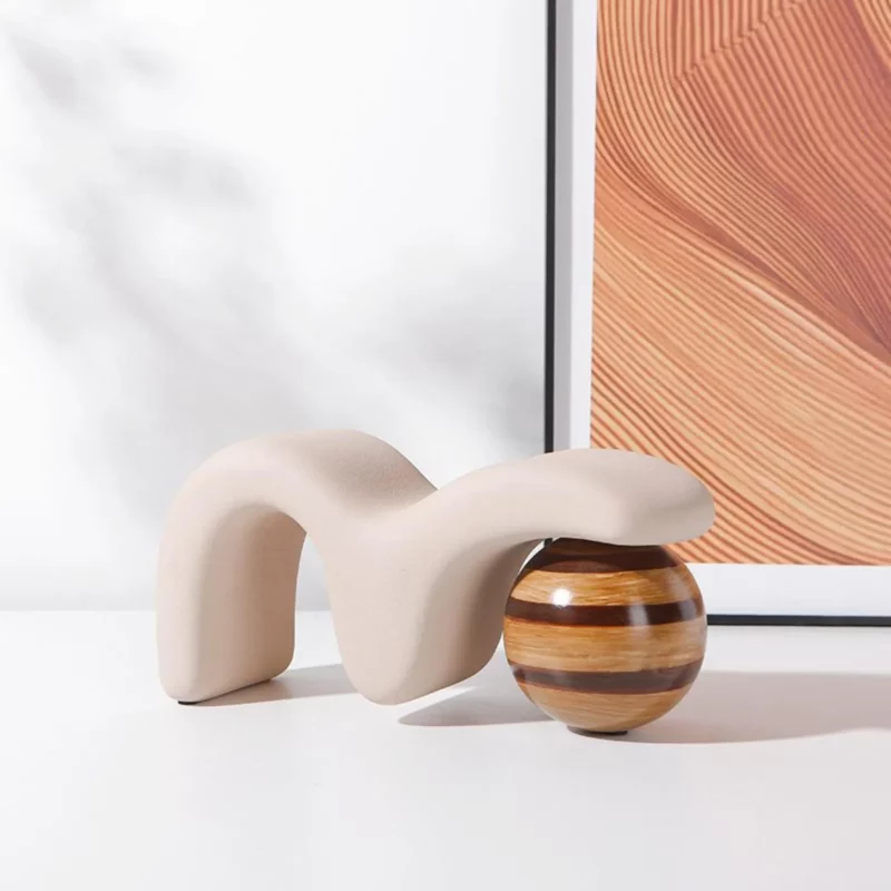 M SHAPE BALL ORNAMENT