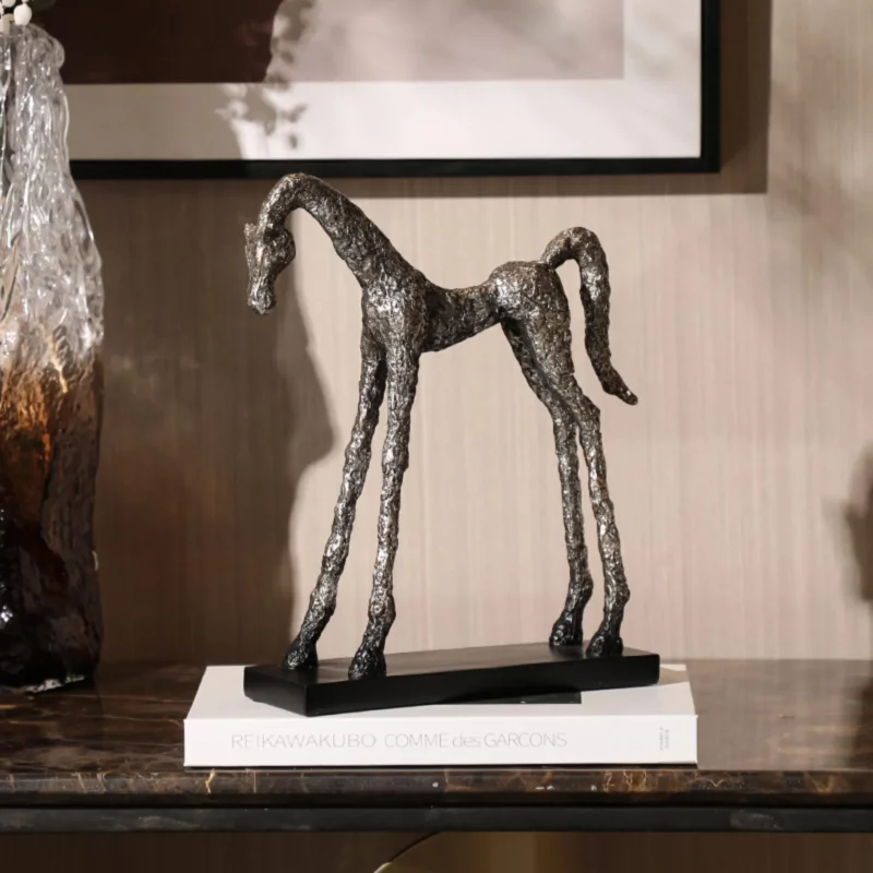 ACIENT SLIVER HORSE B