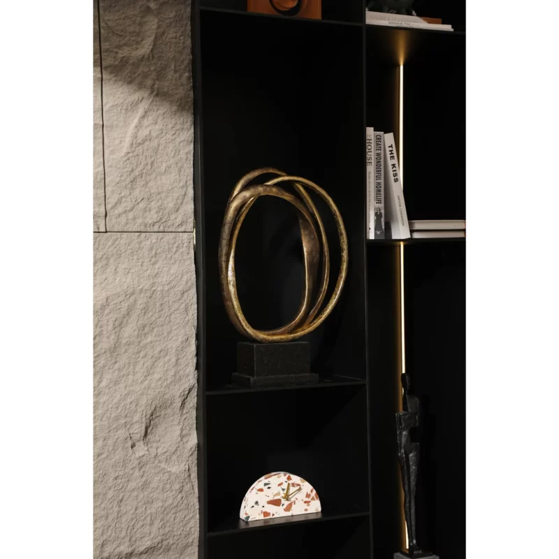 CIRCULAR ART ORNAMENT