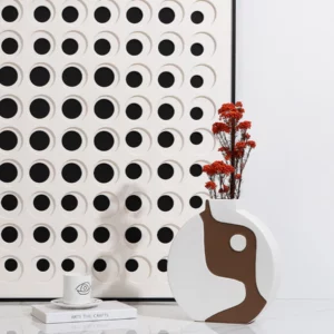 PUZZLE SQUARE VASE B