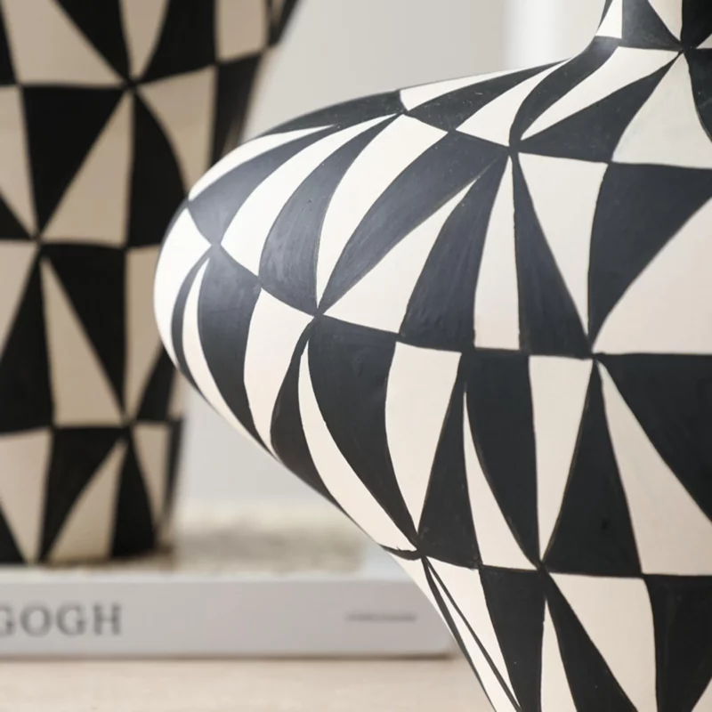 TRIANGULAR HAND-PAINTED VASE B