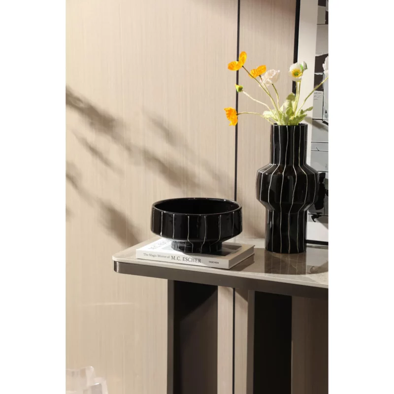 THIN LINE BLACK BASIN