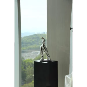 CONFIDENT WOMEN ORNAMENT