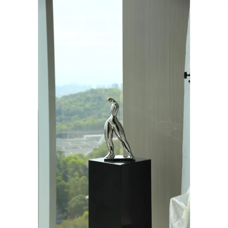 CONFIDENT WOMEN ORNAMENT