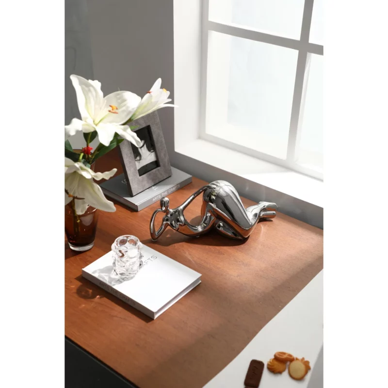 ELEGANT WOMEN ORNAMENT