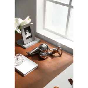 ELEGANT WOMEN ORNAMENT