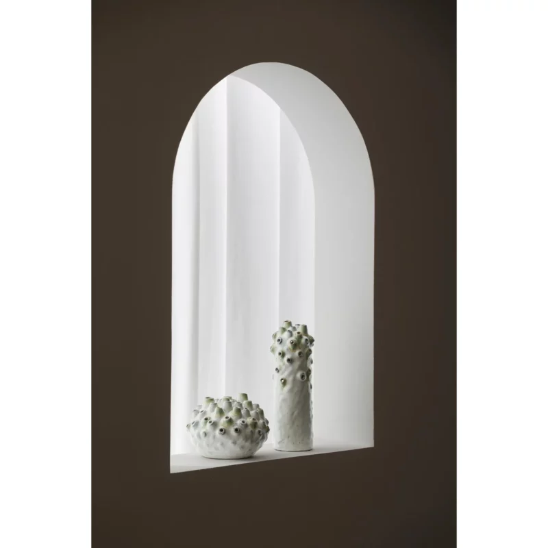 CORAL BALL GREEN VASE B