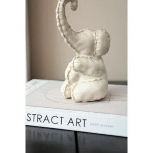 FUNNY LITTLE ELEPHANT B