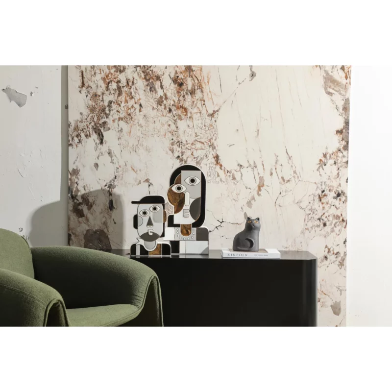 JIGSAW PUZZLE CHARACTER VASE B