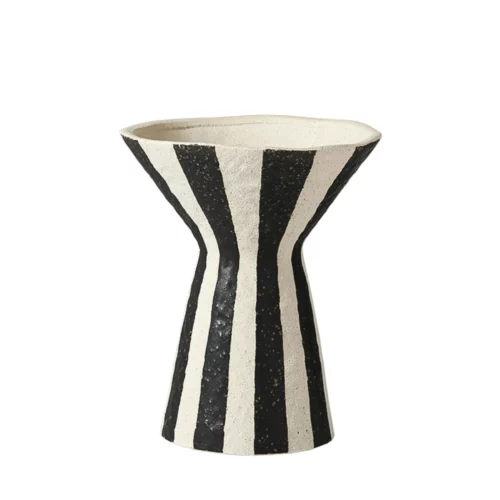 BLACK LINE VASE A