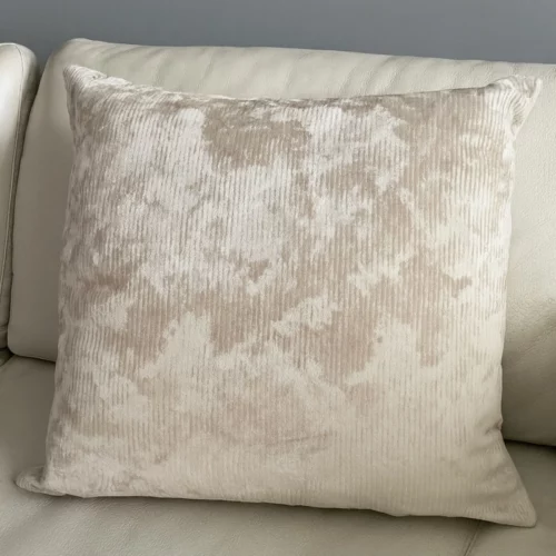 DECORATIVE CUSHION 45X45