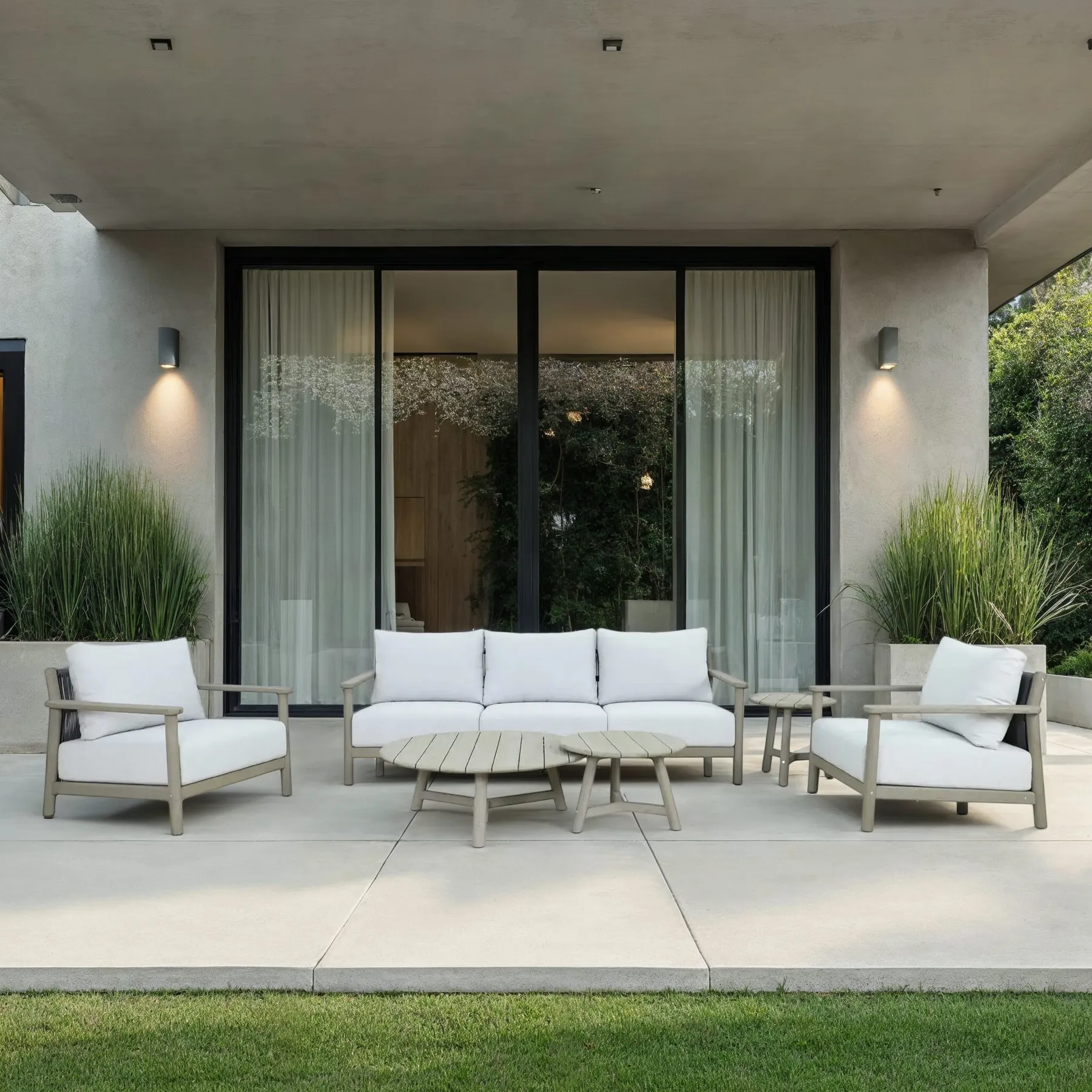 OUTDOOR LNG 3S+1S+1S+CT+CT+ST