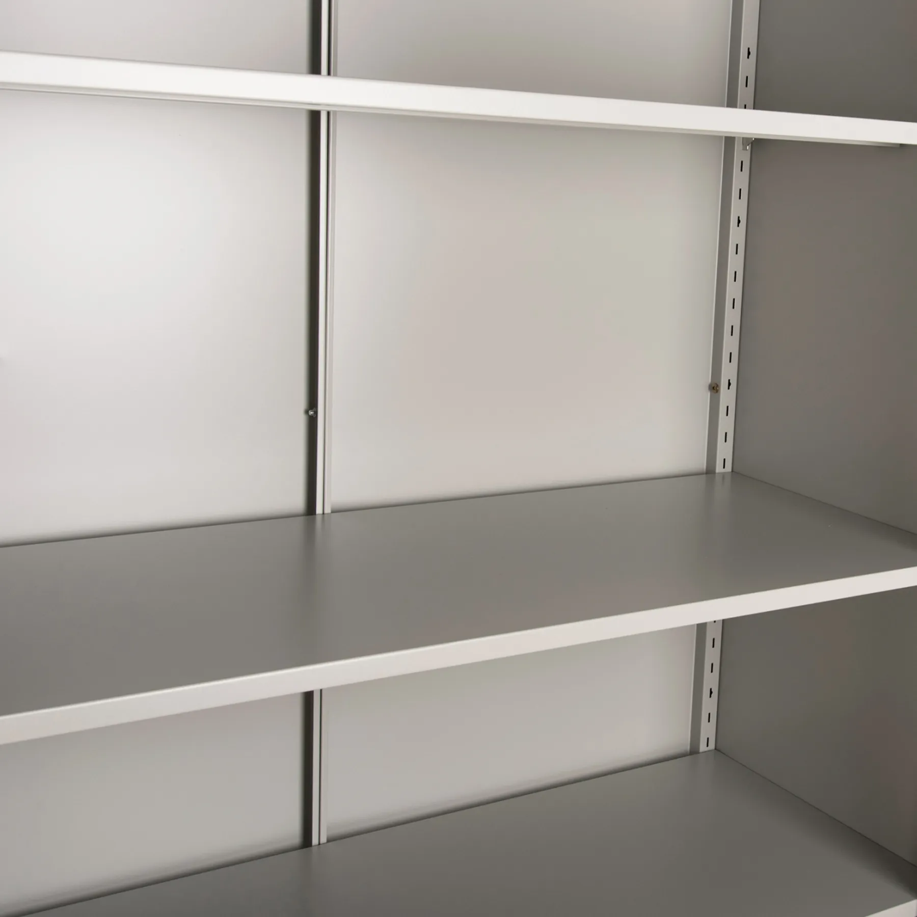 HM21000-9996738-5 DURON Light Grey Cabinet