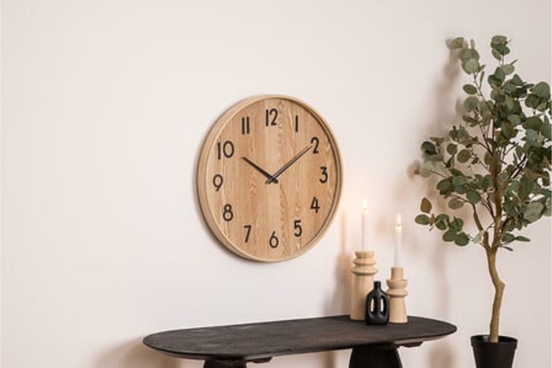 Ivana Clock D55