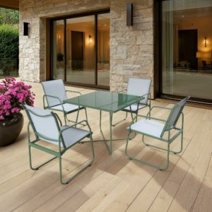 Nabors Outdoor Dining