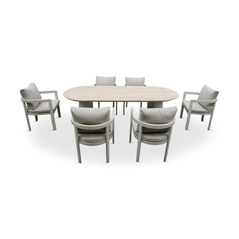 Chaven Outdoor Dining Set