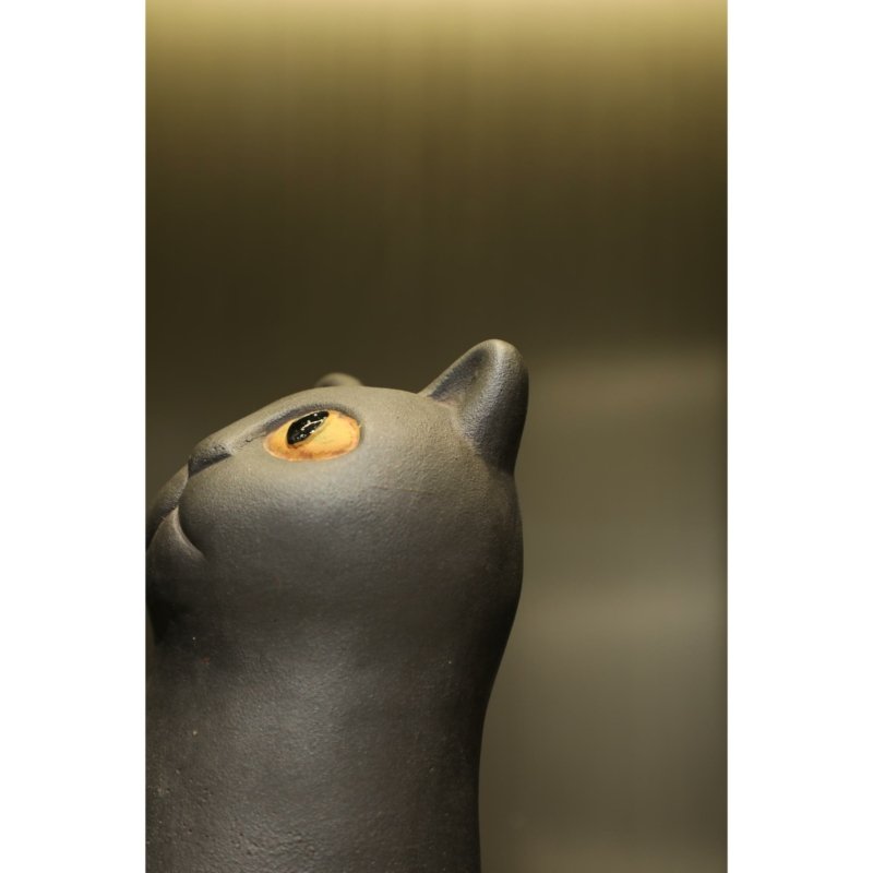 Cat Figurine A