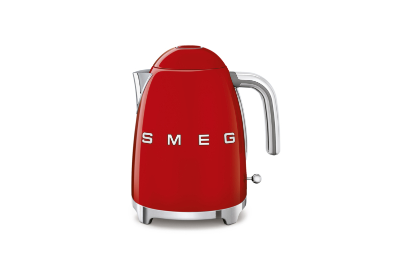 Smeg Kettle Red