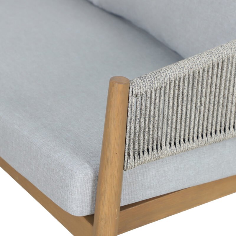 TROCAERO Outdoor Lounge